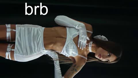 Snapshot of alexisl0ve chatting on 10.05.25 Alexis Mon Tue Wed Thu Fri 7 GMT 0100am-0700am online show from 10.05.25