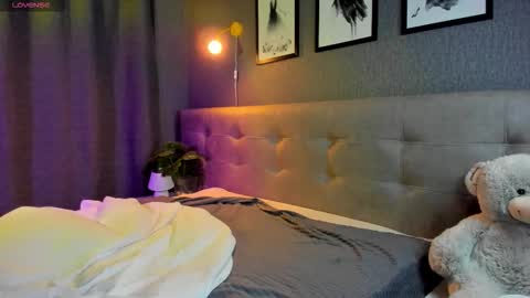 Snapshot of alexisl0ve chatting on 11.03.25 Alexis Mon Tue Wed Thu Fri 7 GMT 0100am-0700am online show from 11.03.25