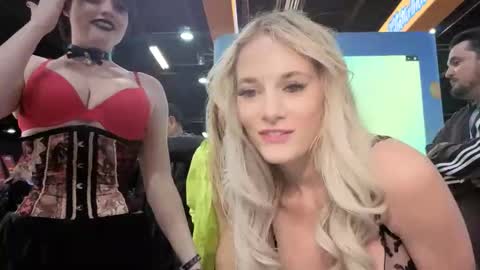 alexispaige06 online show from 04.11.26