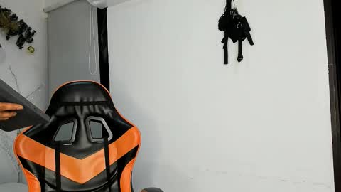 ALEXJ BLACK online show from 12.22.25