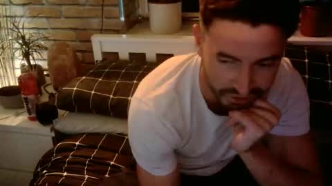 Snapshot of alexlive1 chatting on 09.27.25 alexlive1 online show from 09.27.25