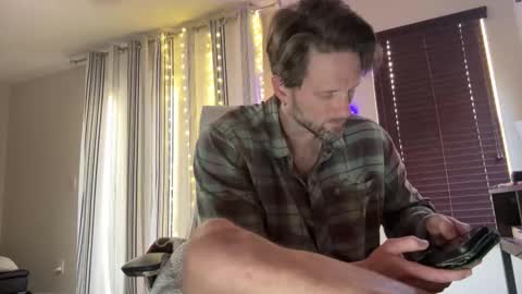 Alex Mann online show from 10.17.25