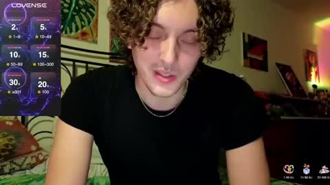 Snapshot of alexrhodesxxx chatting on 01.27.25 Alex online show from 01.27.25