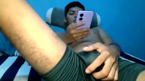 Snapshot of alexsexy1405 chatting on 04.13.26 alexsexy1405 online show from 04.13.26