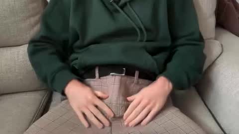 Snapshot of alexthetree chatting on 03.28.26 alexthetree online show from 03.28.26