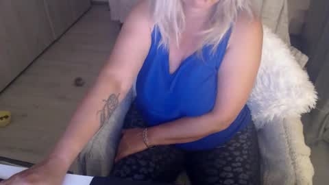 Jhoa online show from 05.12.26