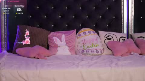 Alexxis Rae online show from 04.28.26