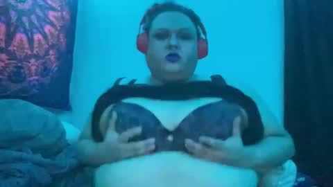 Snapshot of alexxxis2011x3 chatting on 02.24.25 alexxxis2011x3 online show from 02.24.25