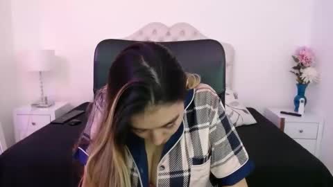 alexyferrer1 online show from 01.30.25