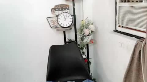 Snapshot of aleysia69 chatting on 11.08.25 MARIE online show from 11.08.25