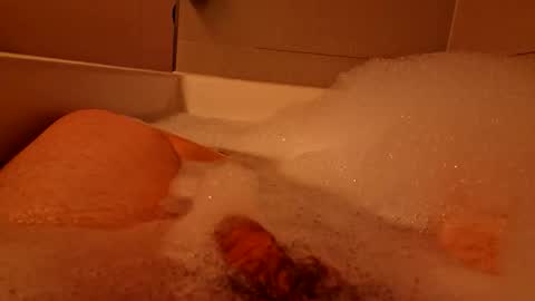 Snapshot of alfred2349 chatting on 11.25.25 alfred2349 online show from 11.25.25