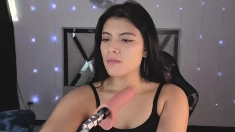 Carolina Join The Fan Club  online show from 04.25.26