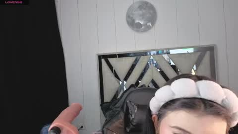 Snapshot of alfresii_rivera chatting on 05.17.26 Carolina Join The Fan Club online show from 05.17.26