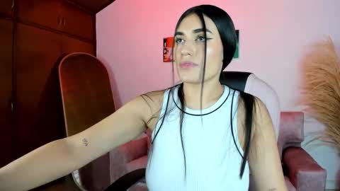 Snapshot of alheli_16 chatting on 12.14.25 Alheli online show from 12.14.25