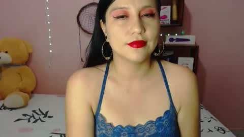 alixia online show from 04.10.26