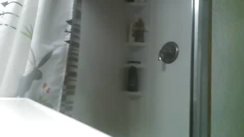 ali_tayler online show from 10.26.25