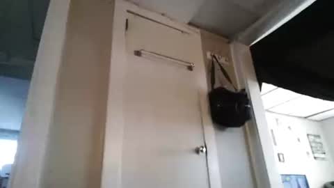 ali_tayler online show from 10.28.25