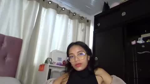 Alia  online show from 12.04.24