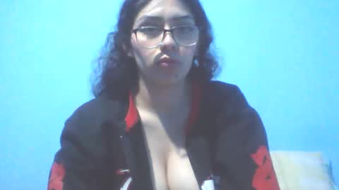 Snapshot of alibava22 chatting on 03.19.26 alibava22 online show from 03.19.26