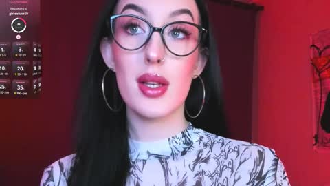 Miss Alice online show from 02.16.25