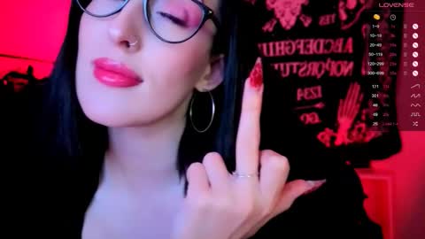 Miss Alice online show from 10.01.25