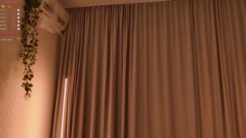 Snapshot of alice__grace_ chatting on 03.09.26 your Alice online show from 03.09.26