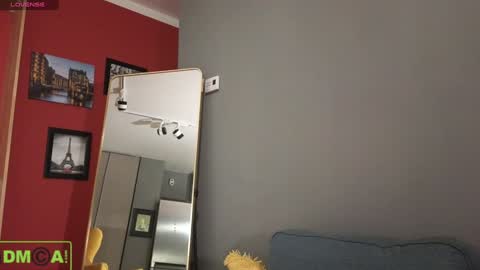 Snapshot of alice_bane chatting on 12.19.24 A R Y A T I A online show from 12.19.24