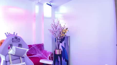 Alice  online show from 11.01.25