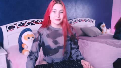 Snapshot of alice_clark13 chatting on 01.11.26 Alis online show from 01.11.26