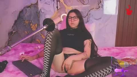 Mey online show from 06.02.26