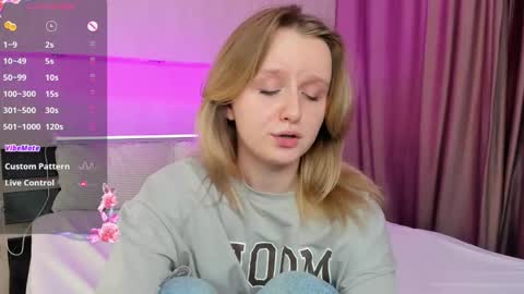 Snapshot of alice_diva chatting on 12.07.24 Alice GMT2 Mon 3-9 AM Tue 3-9 AM Fri 3-9 AM Sat 3-9 AM Sun 3-9 AM online show from 12.07.24