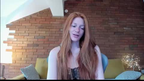 Hello im Alice online show from 09.14.25