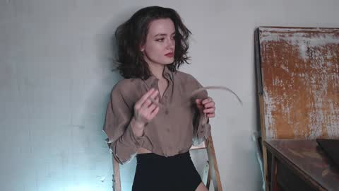 Snapshot of alice_glo chatting on 01.25.25 Alice online show from 01.25.25