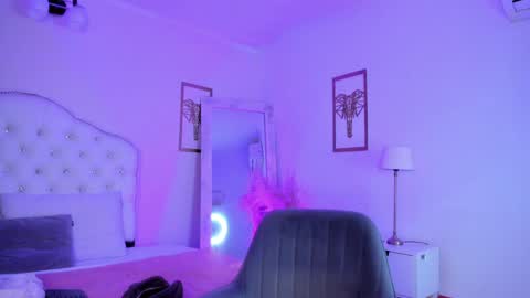 Snapshot of alice_graay_ chatting on 01.09.25 Alice Graay online show from 01.09.25