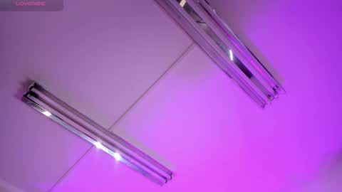 Snapshot of alice_graay_ chatting on 02.20.25 Alice Graay online show from 02.20.25