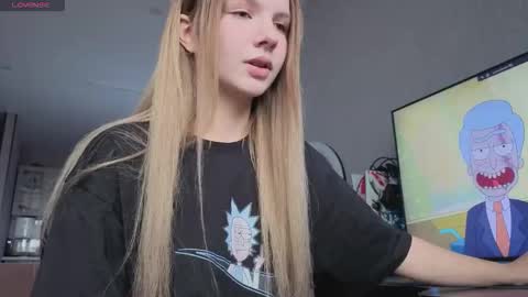 My name is Alice find out about me in the Fansly  online show from 10.24.25