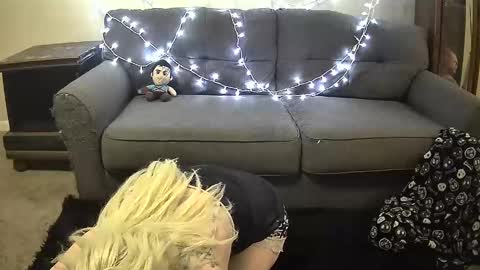 Snapshot of alice_leray chatting on 02.09.25 alice_leray online show from 02.09.25