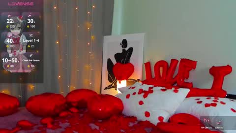 Snapshot of alice_miiiller chatting on 02.12.25 Alice online show from 02.12.25