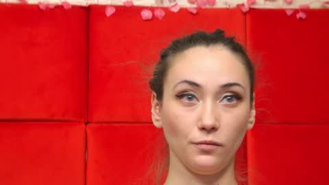 Snapshot of alice_munro chatting on 01.28.25 AliceMunro online show from 01.28.25