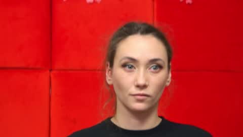 Snapshot of alice_munro chatting on 02.04.25 AliceMunro online show from 02.04.25