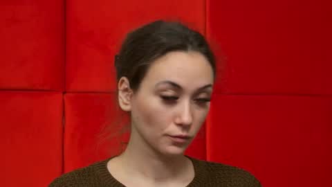 Snapshot of alice_munro chatting on 03.12.25 AliceMunro online show from 03.12.25