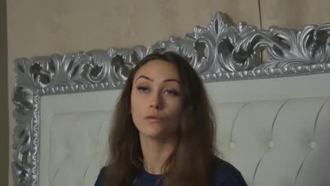 Snapshot of alice_munro chatting on 10.07.25 AliceMunro online show from 10.07.25