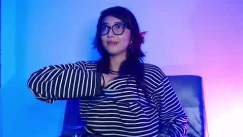 Snapshot of alice_phantom chatting on 02.19.26 online show from 02.19.26