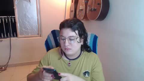 Snapshot of alice_psilocybe_sabina420 chatting on 10.27.25 Alicia Aldara online show from 10.27.25