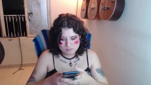 Snapshot of alice_psilocybe_sabina420 chatting on 11.14.25 Alicia Aldara online show from 11.14.25