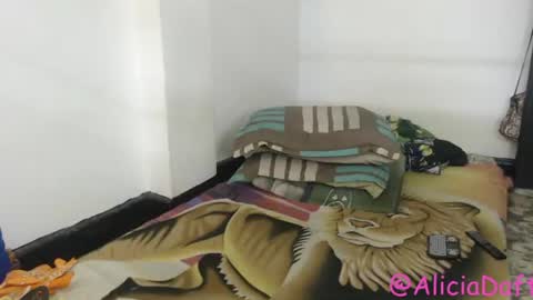 Alicia Aldara online show from 07.06.26