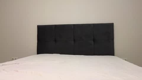 Snapshot of alice_rays_ chatting on 01.21.25 Alice online show from 01.21.25