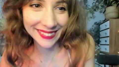 Snapshot of alice_sincere chatting on 07.05.26 Alice Love you all online show from 07.05.26