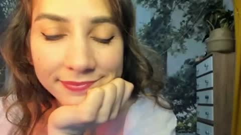 Snapshot of alice_sincere chatting on 07.06.26 Alice Love you all online show from 07.06.26