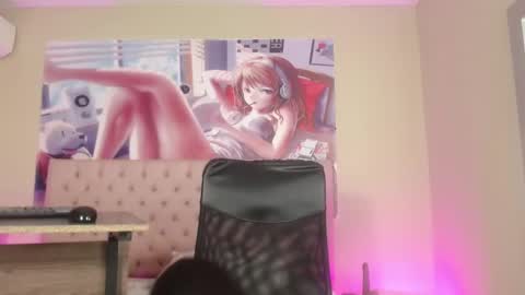 Snapshot of alice_sofia chatting on 02.10.25 Sofia online show from 02.10.25